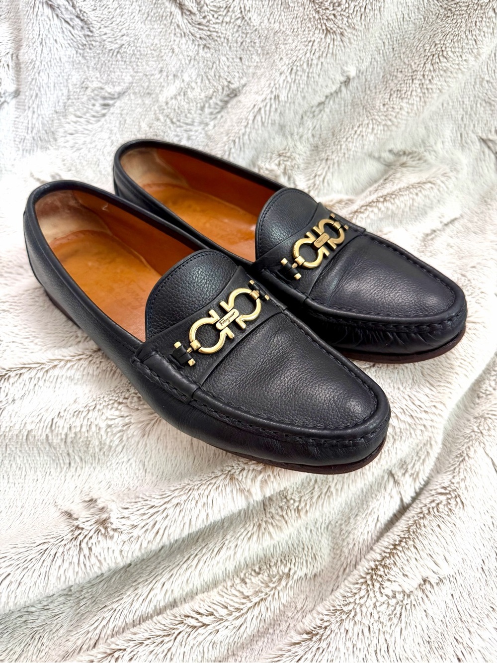 Salvatore Ferragamo Navy Leather Gold Gancini Bit Loafers Men's Size 9AA